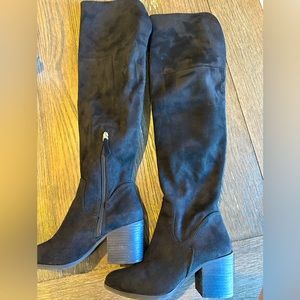 Suede above the knee block heel boots